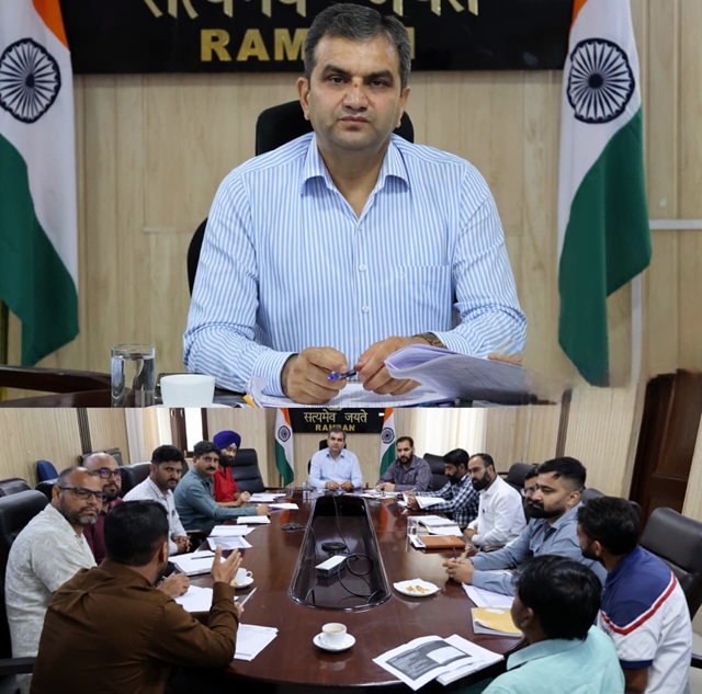 'DC Ramban asks for encouraging households to adopt rooftop solar systems for reducing electricity bills'